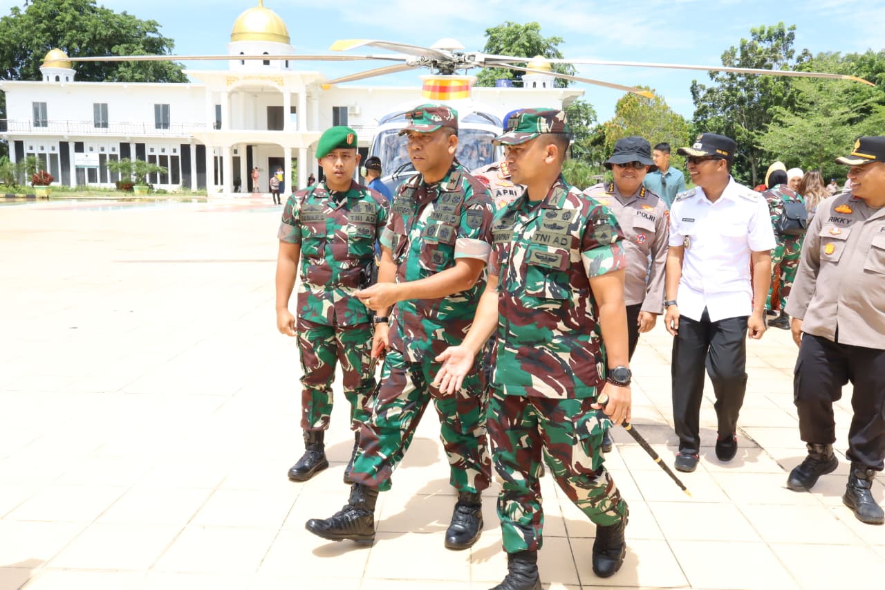 Dihadiri Petinggi TNI - Polri, Puncak Festival Bakar Tongkang 2026 Sukses Dilaksanakan