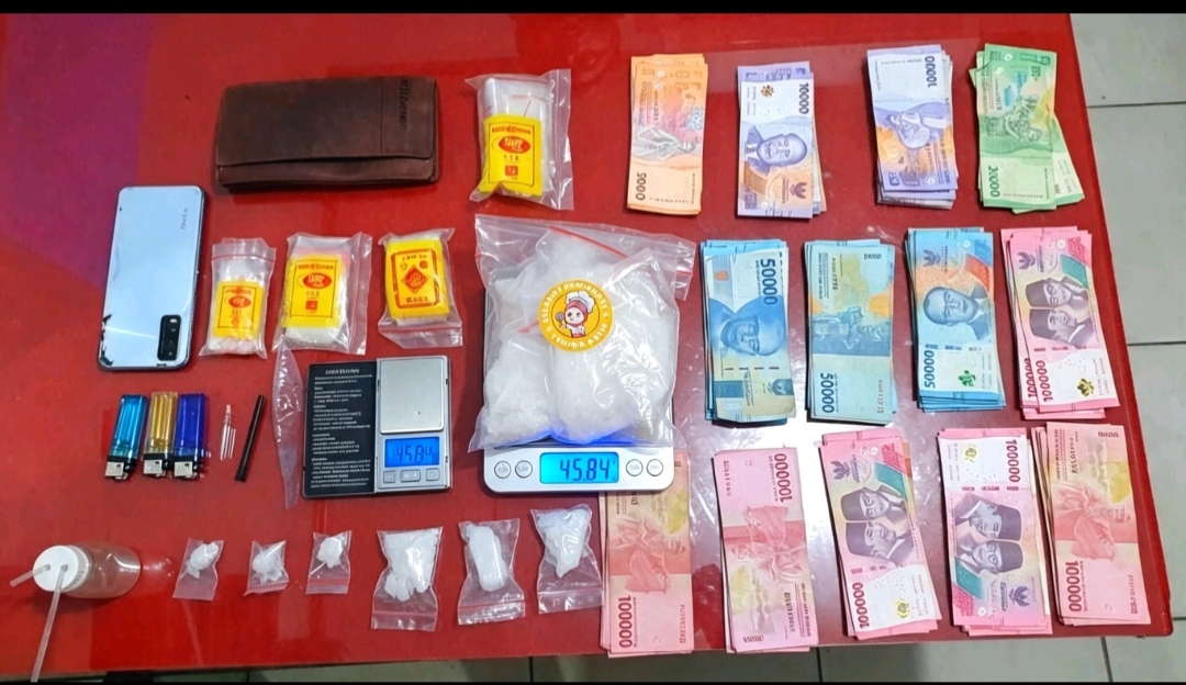 Polsek Ujung Batu Gagalkan Transaksi Sabu, Sita Uang Tunai Rp10,4 Juta dan Barang Bukti 45,84 Gram