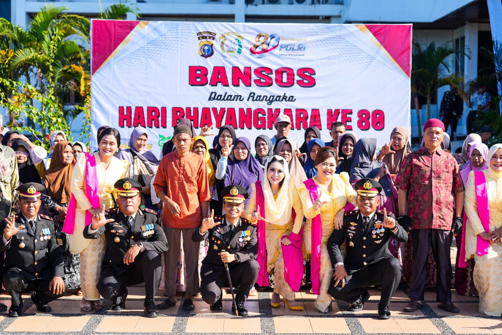 Hari Bhayangkara ke-80, Polres Rokan Hulu Wujudkan 'Polri untuk Masyarakat' melalui Bakti Sosial dan Penguatan Sinergi