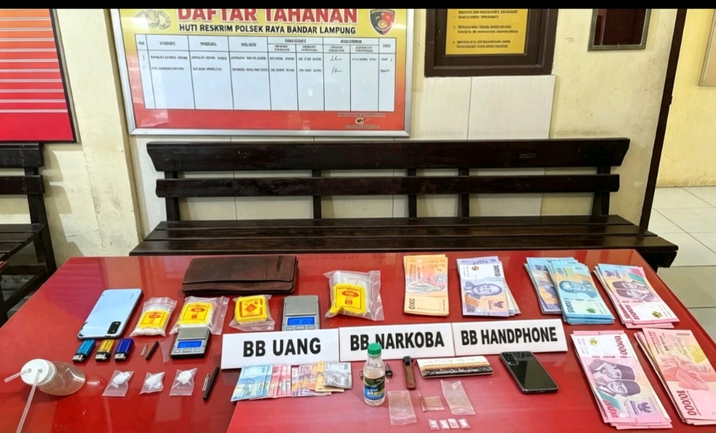 Polsek Rambah Hilir meringkus Pengedar Narkotika, Empat Paket Sabu Diamankan
